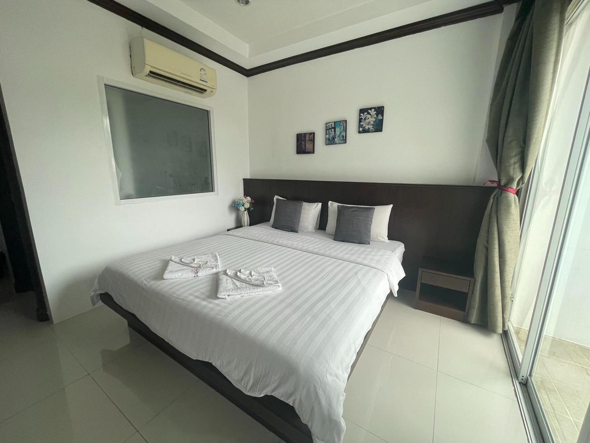 Fruit Paradise Hotel Patong Exterior photo